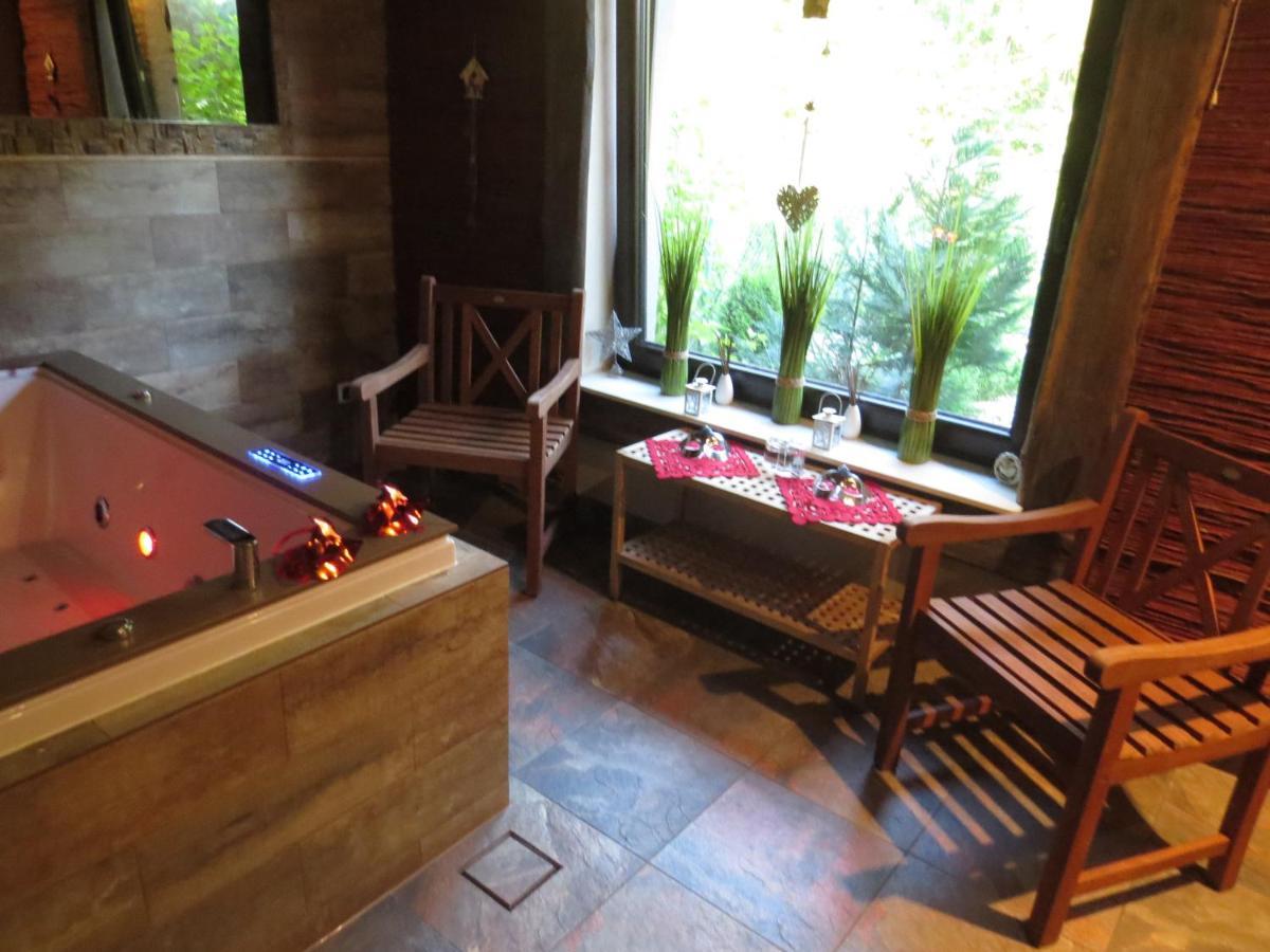 Cudodomek Spa W Mrozach Wielkich Kolo Elku Eksteriør bilde